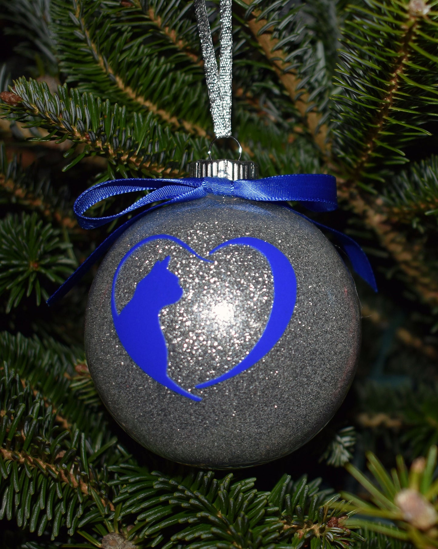 Cat Glitter White and Blue Ornament - 7-018